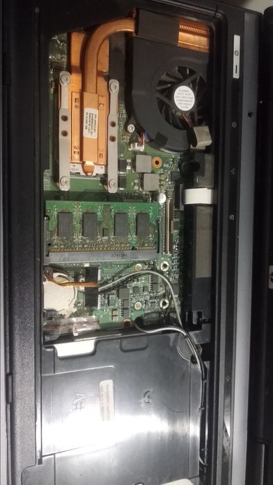 Продам HP Compaq 6515 b