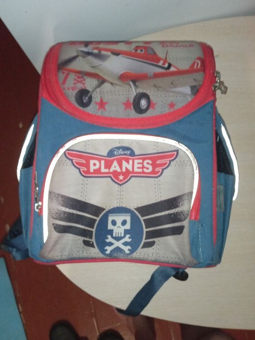 Продам шкільний рюкзак