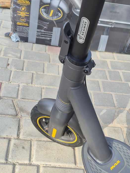 електросамокат Segway-Ninebot MAX G2 D 2025 рік