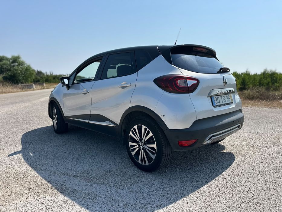 Renault captur Initale Paris