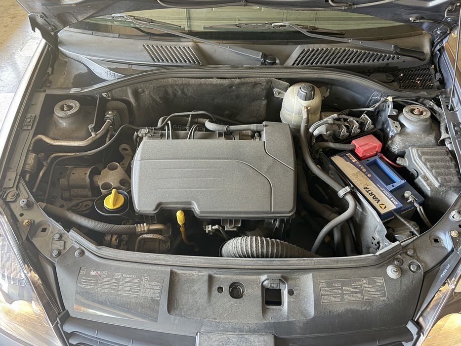 Renault Clio 1.2 16V SE Storia
