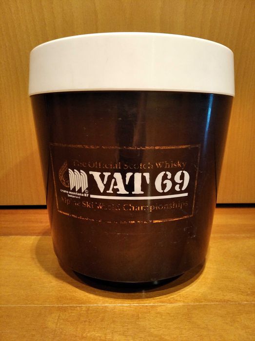 Balde de gelo vintage VAT 69 ed. Crans-Montana 87 Switzerland