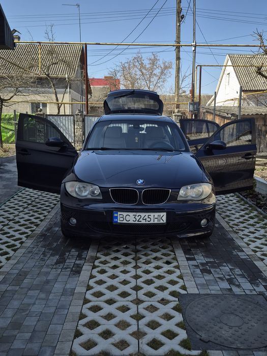 Продам BMW 118 I