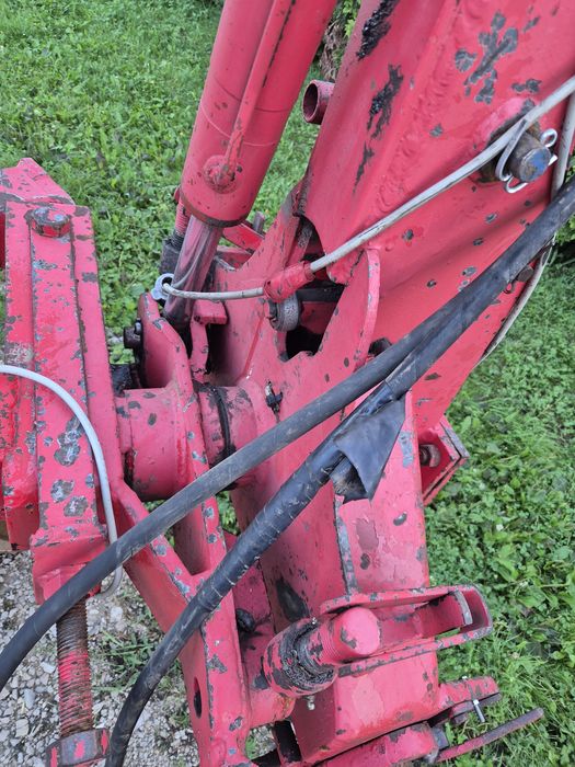 Pług obrotowy 4 skibowy Steeno Kuhn Lemken