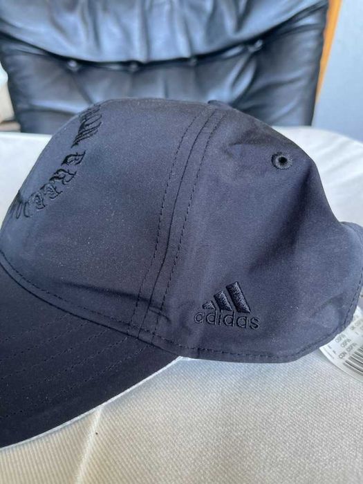 Adidas czapka z daszkiem