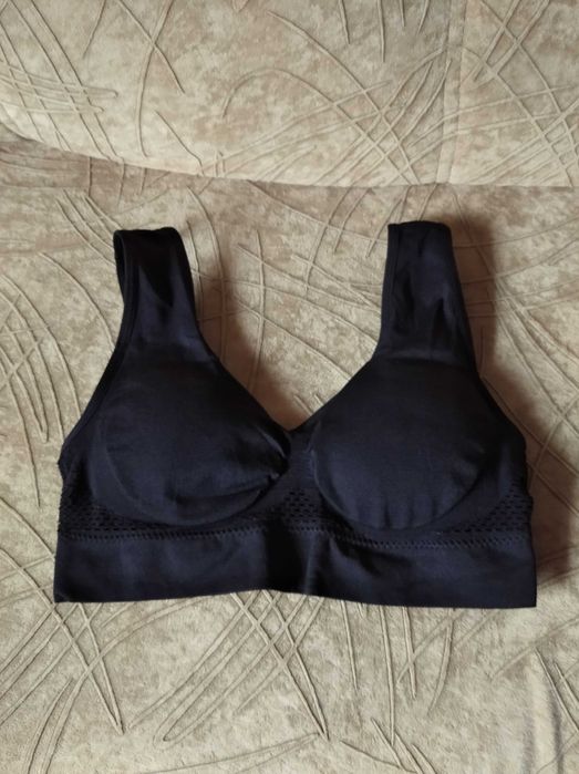 Бюстгальтер бесшовный