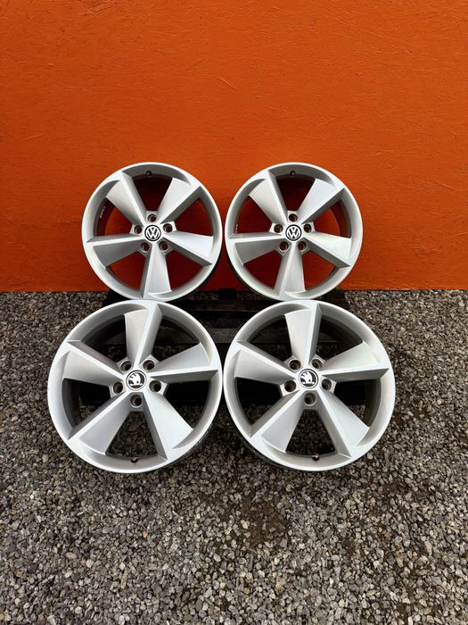 Диски R18 5.112 ET51 цо 57.1 гольф gti 5 6 7 шкода а5 а7 джета