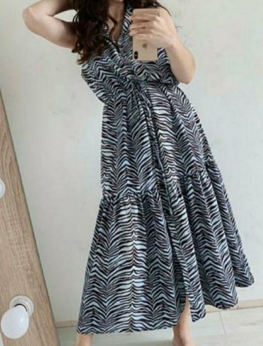 Дуже красива та стильна сукня в анімалістичний принт