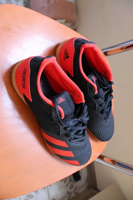 NEW Продам Кроссовки Adidas Predator 43-44 (футбольные бутсы-футзалки)