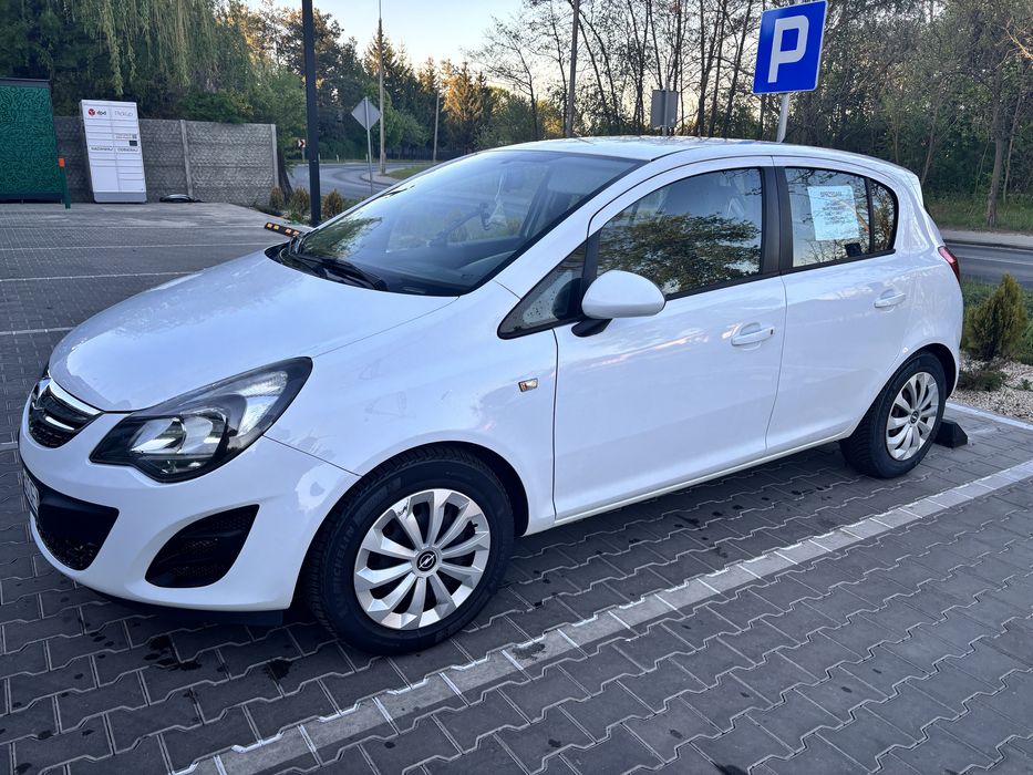 REZERWACJA. Opel Corsa D, niski przebieg, zadbane auto
