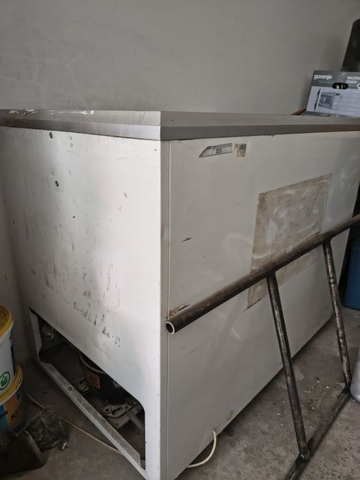 Продам морозильну камеру