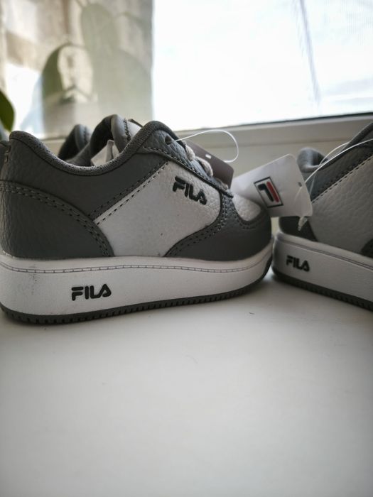 Нові оригінальні дитячі кросівки Fila 22 та 20 розмір