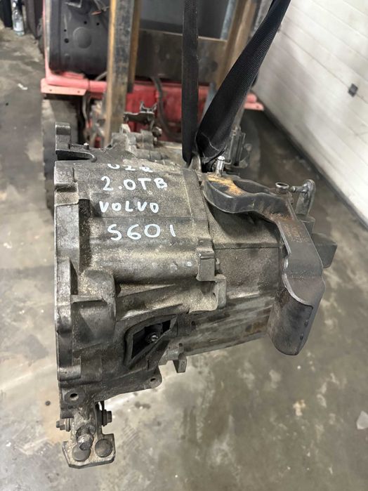 Volvo s60 skrzynia biegów 2.0 t b t5 manalna