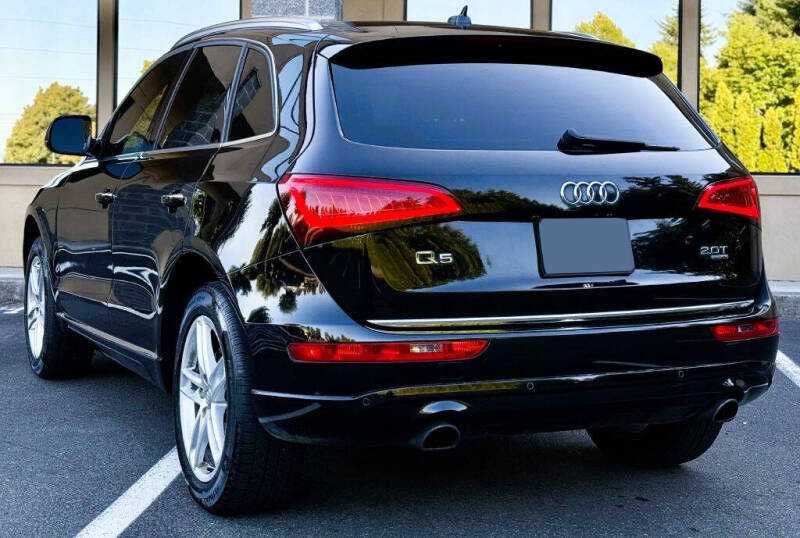 2015 Audi Q5 2.0T quattro Premium Plus