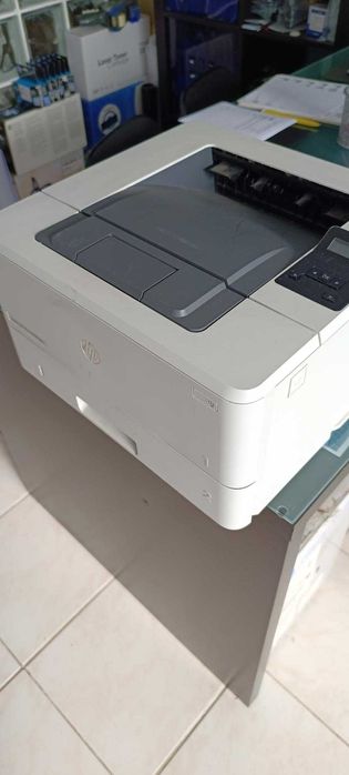 vendo hp laserjet pro m402 n