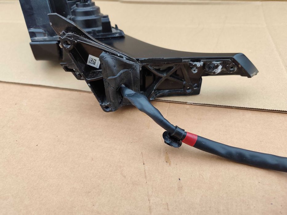 lusterko lewe TESLA MODEL 3 11 pin europa