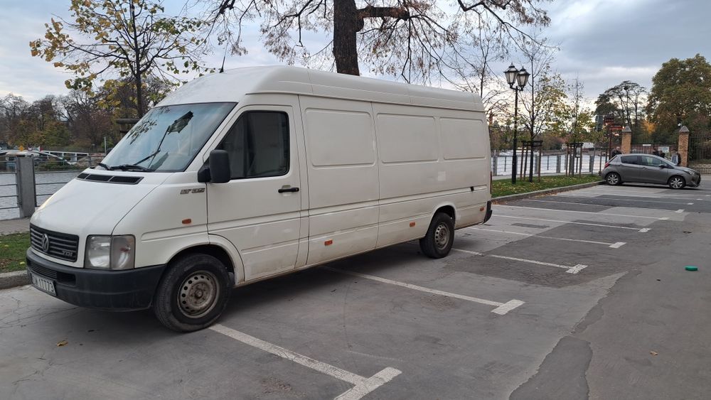 PRZEPROWADZKI transport mebli bus z winda transport palet z rozładunkiem