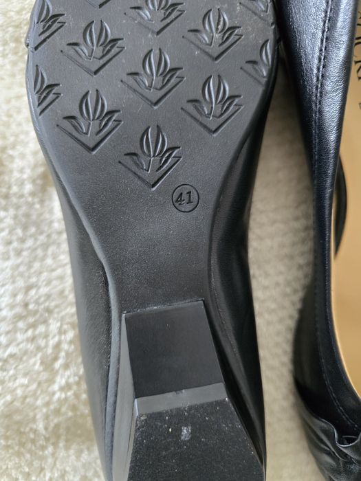 Lasocki skórzane baleriny 41