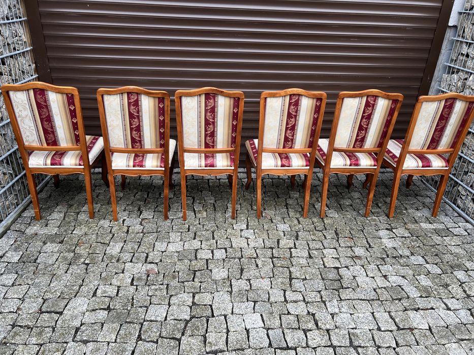 Stół Ludwik drewno orzech ala Ludwikowski Venus 1985r ( bez krzesel )