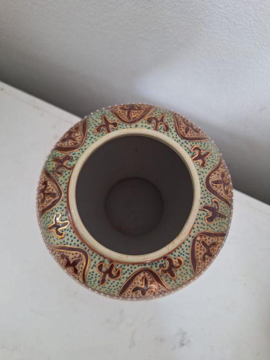 Vaso Satsuma Japão Vintage 18cm Samurais Guerreiros Dourado