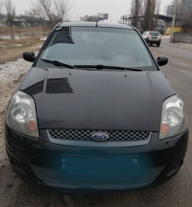 Продам автомобиль  Ford