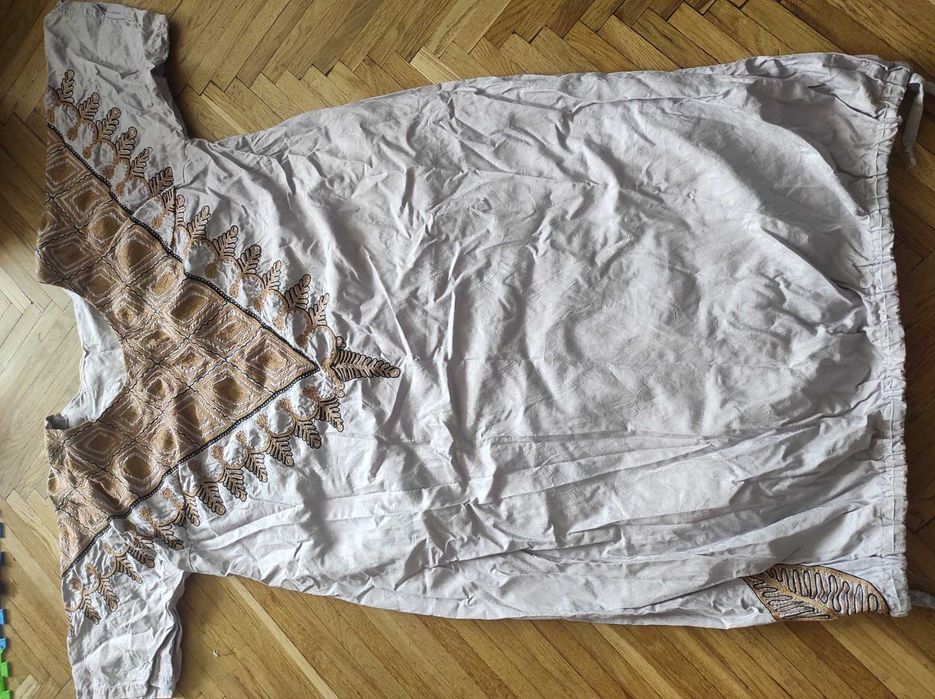 Костюм новий жіночій.