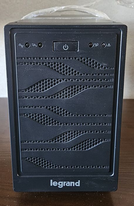 ДБЖ Legrand Niky 1000VA (600W) + Два нових акумулятори 12V 7Ah + Активне охолодження