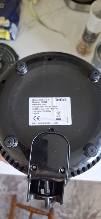 мультипіч аерогриль Tefal.