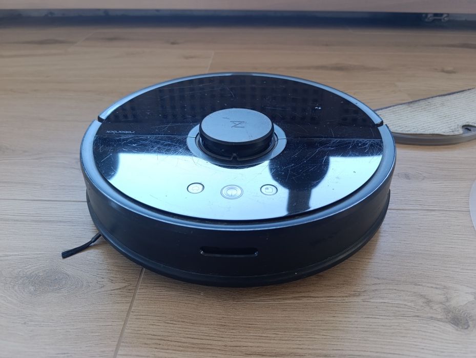 Робот пилесос Roborock s50 у хорошому стані