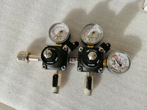 Manómetros para maquinas de cerveja