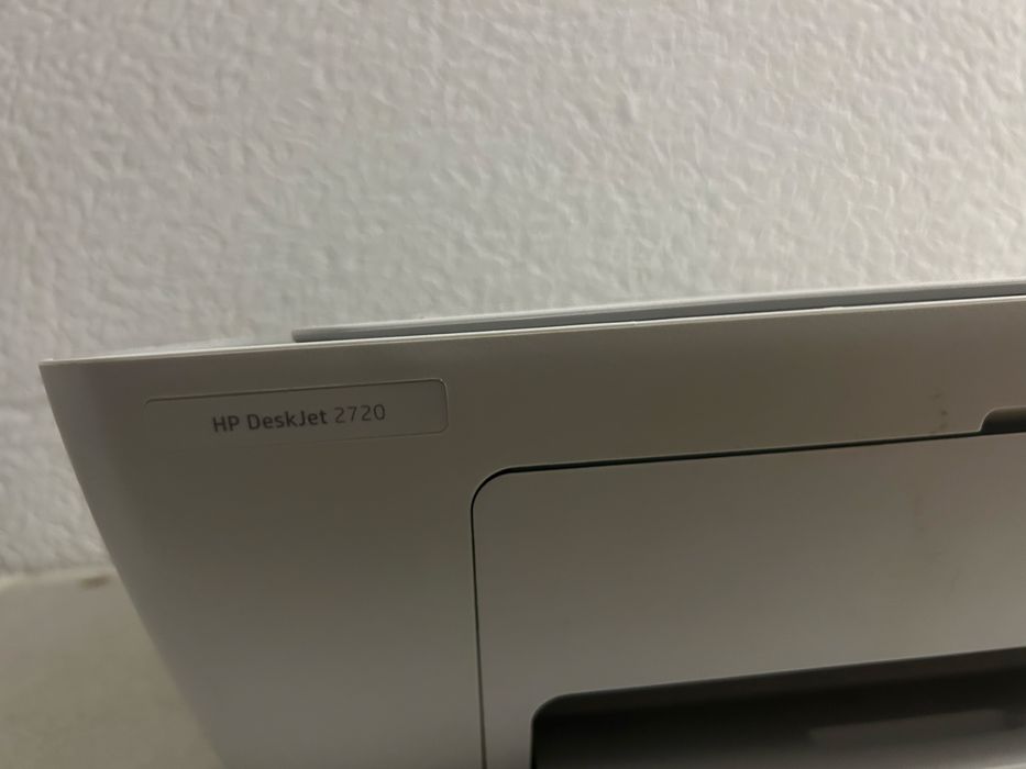 Принтер HP Desk Jet 2710