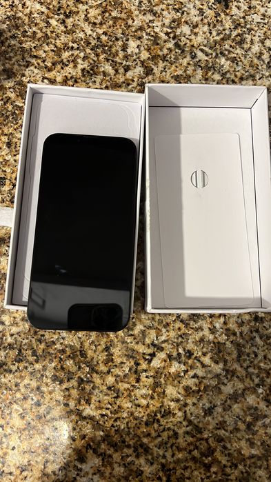 iPhone 16e iPhone 16e novo Cor preto