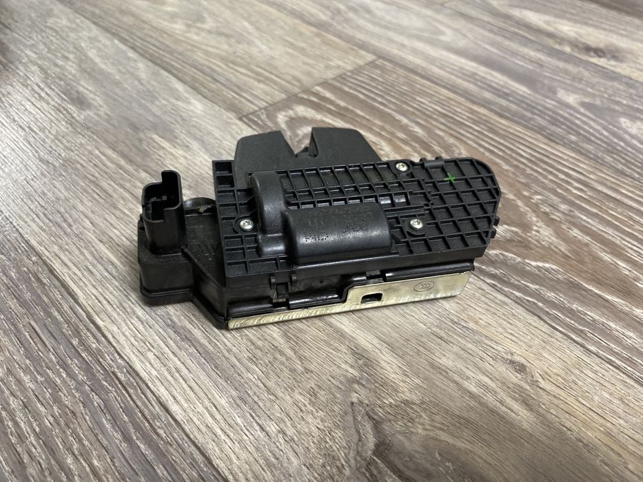 Замок багажника Citroen Elysse