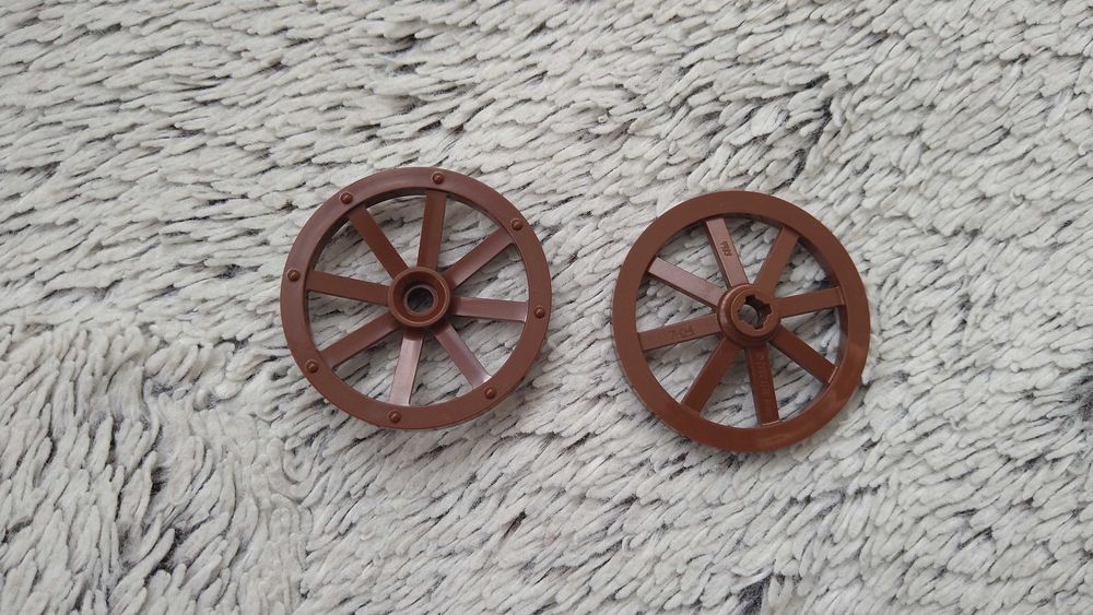 LEGO KOŁO DO POWOZU BRĄZOWE 4489B NOWE 1szt Dostępna większa ilość .