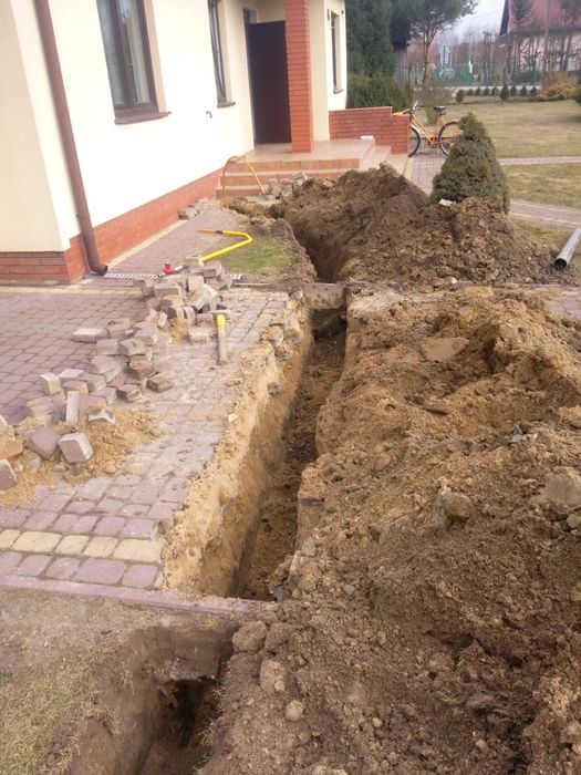 Usługi minikoparką . Pionki,Jedlnia ,siczki , garbatka, Radom