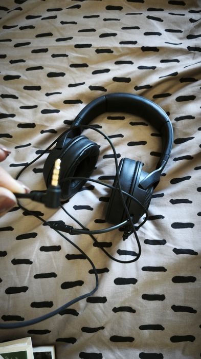 Fones Razer pretos