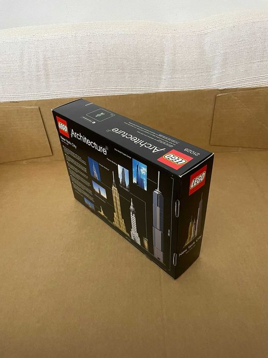 LEGO Architecture - 21028 - New York - Novo/Selado