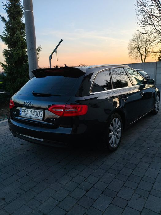 Audi A4 B8 2012r