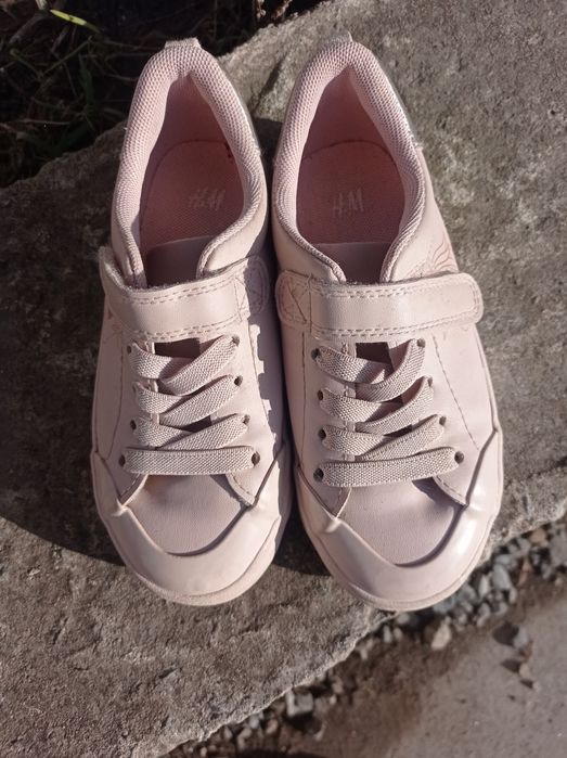 Кросівки H&M  на дівчинку