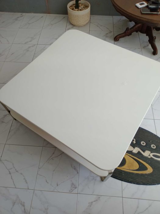 Mesa centro branca - IKEA