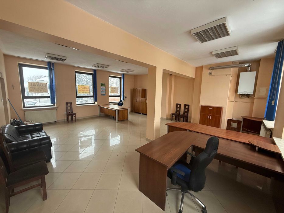 Wynajmę lokal biurowo-usługowy