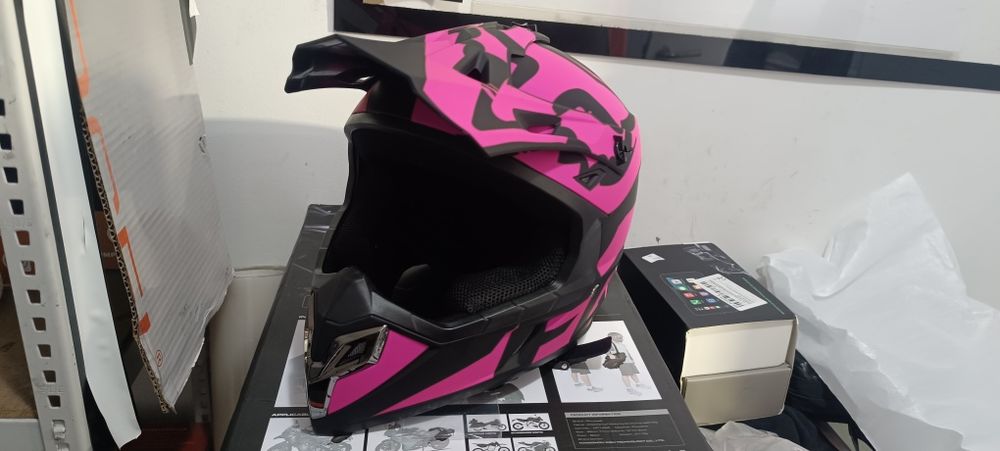 Capacete fox +óculos