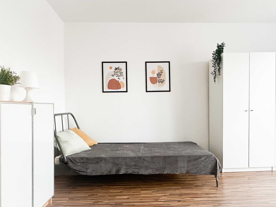 Bardzo duży pokój z balkonem Dobrego Pasterza UR Serenada Quattro