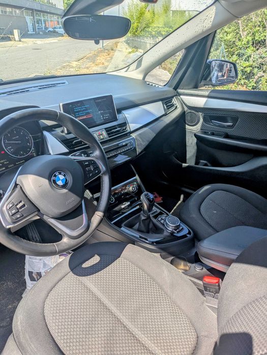 BMW 218D 150 CV  FULL EXTRAS Impecável