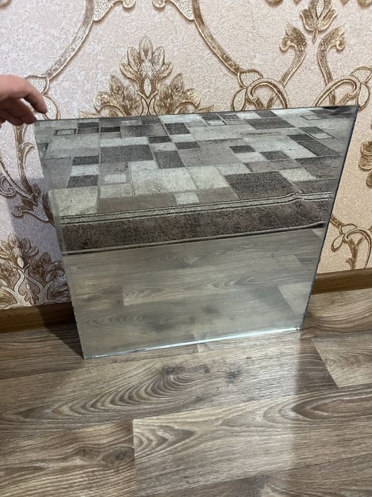 Продам зеркала разные