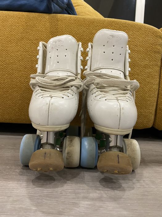 * Patins EDEA 235*