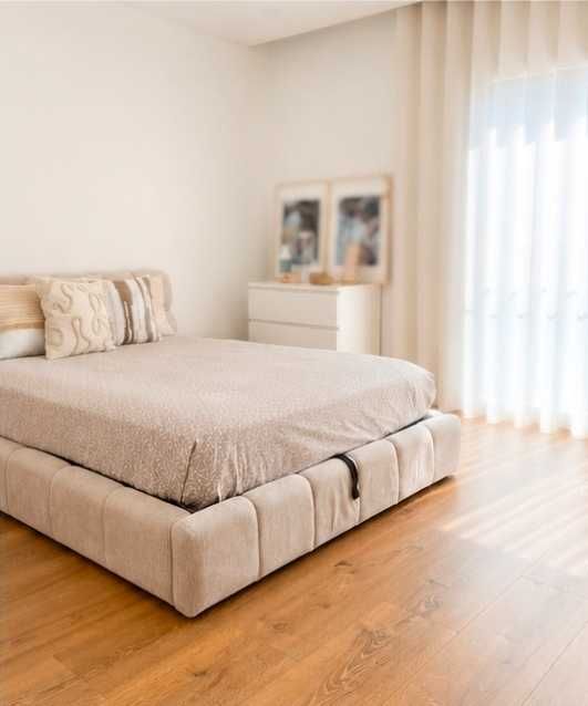 Apartamento t2 à venda na Rua Ivone Silva