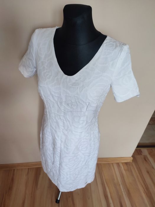 Biała sukienka ślubna Monnari damska elegancka bodycon 36 S