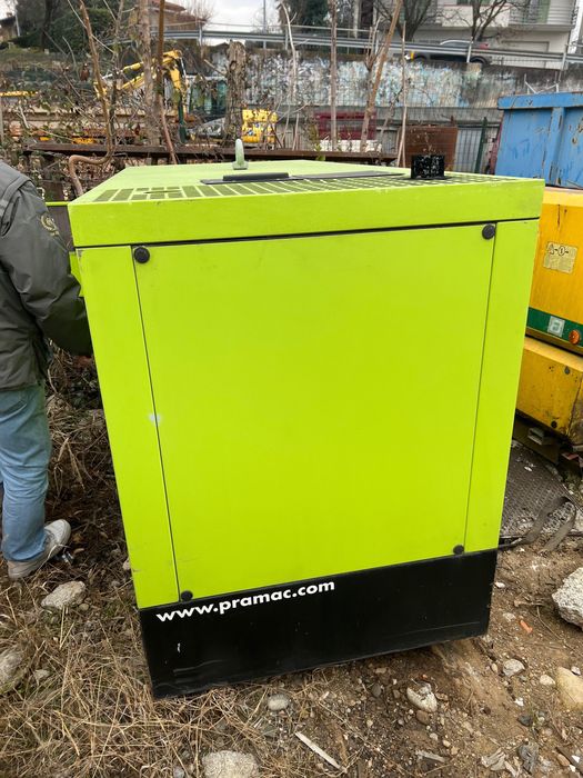 Продам генератор  PRAMAC GSW80 i