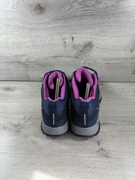 Skechers Waterproof жіночі зимові ботінки 40 розмір